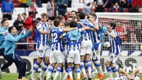 2025年金球奖揭晓：登贝莱夺冠，姆巴佩第七，哈兰德表现亮眼